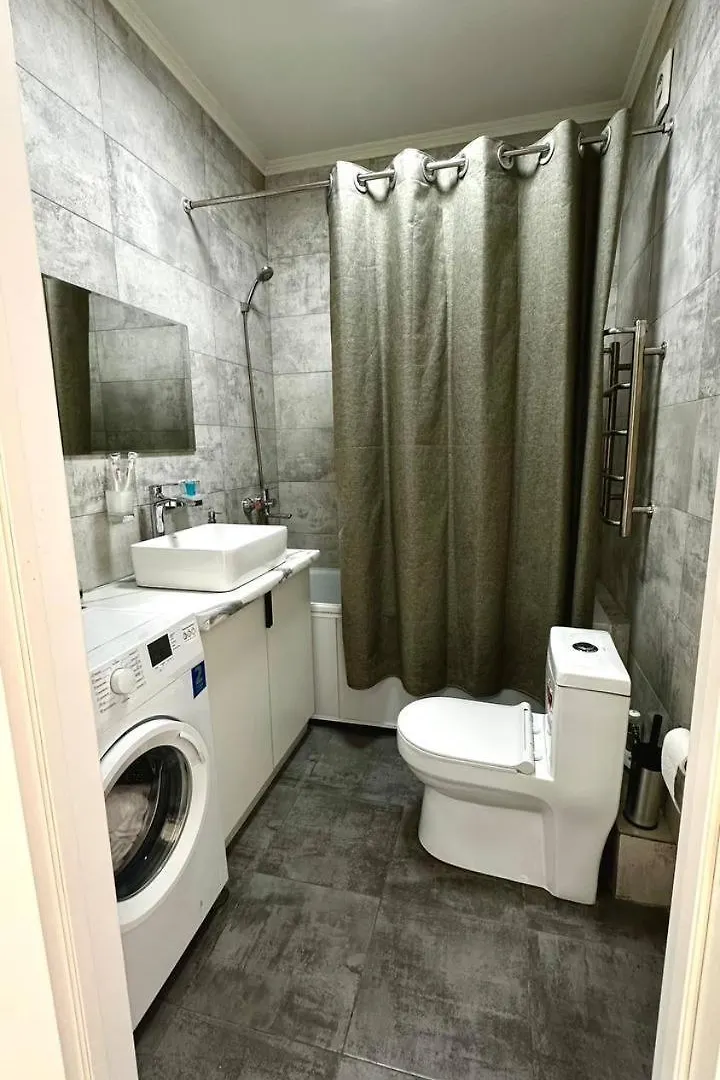 Appartement Назарбаева 28А Корпус 15 à Almaty 0*,